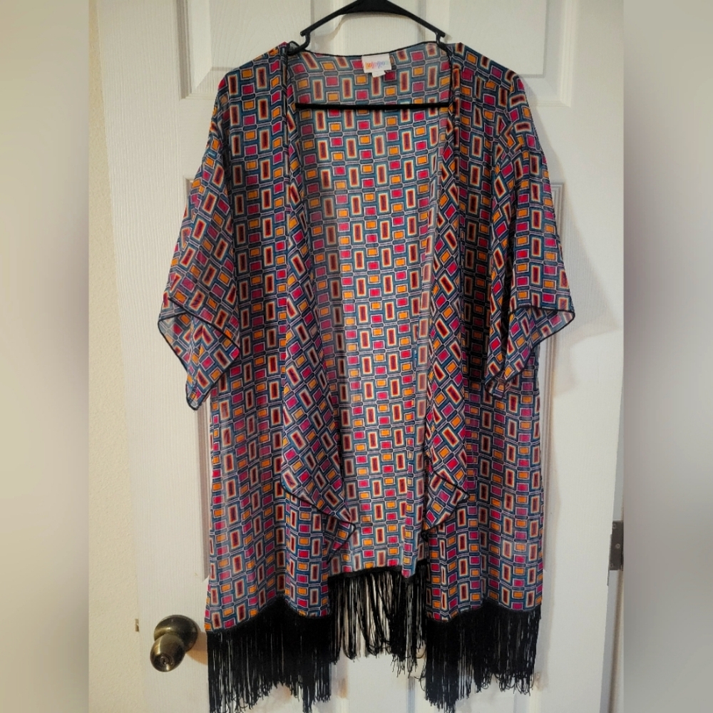 Lularoe Monroe kimono size large